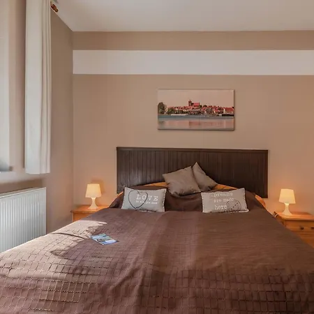 Am Mueritzer Hafen - Gemuetliche Mit Zentraler Lage & Hundefreundlich Appartement *